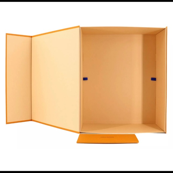 Large Louis Vuitton Magnetic Box - Picture 4 of 4